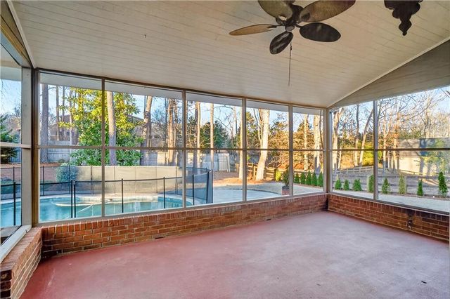 140 Derby Forest Court, Roswell, GA 30076