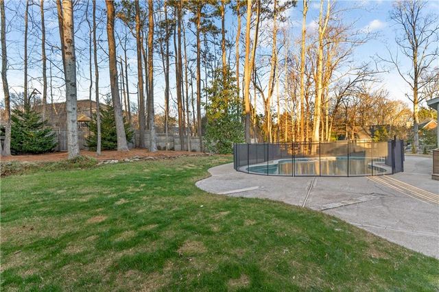 140 Derby Forest Court, Roswell, GA 30076