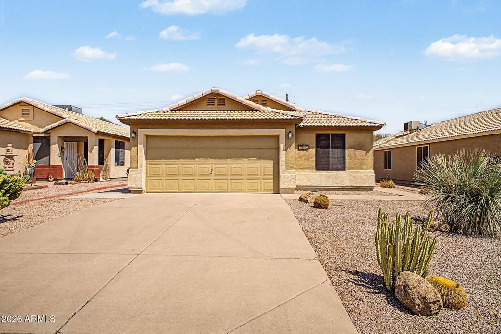 1993 S MARA Drive, Apache Junction, AZ 85120