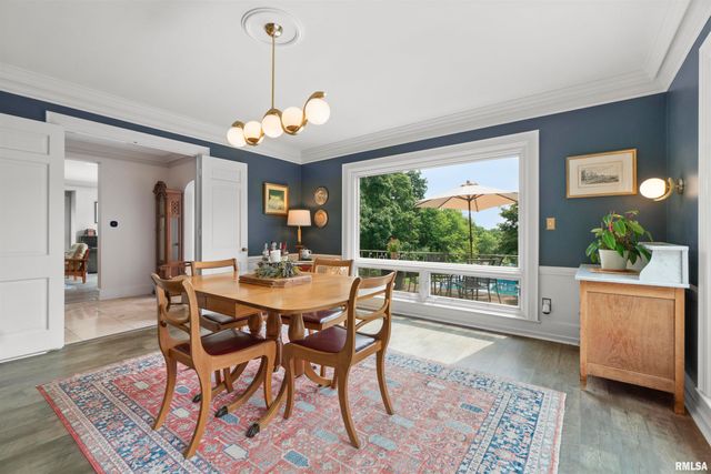 5934 N ELM Lane, Peoria, IL 61614