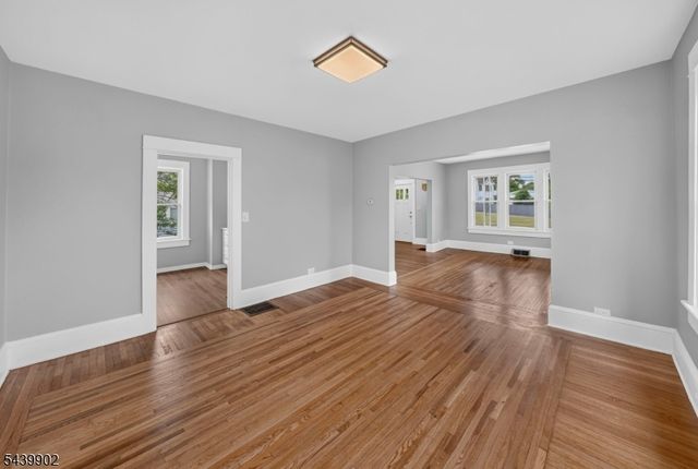 725 Belvidere Rd, Lopatcong Twp., NJ 08865