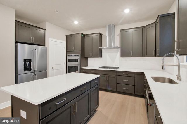 61 STEINER WAY, Perkiomenville, PA 18074