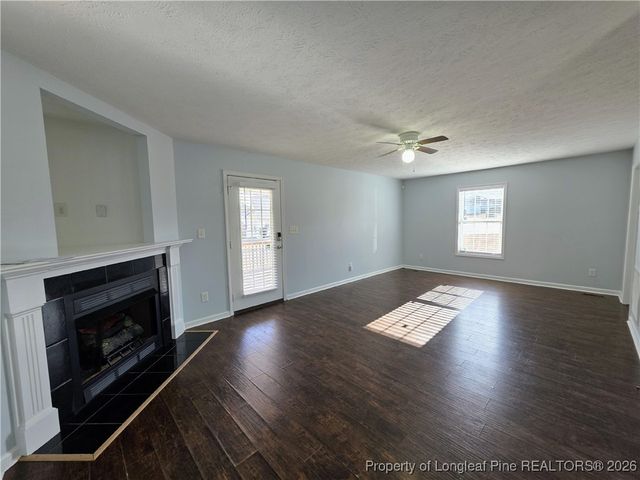 2604 Daniel Boone Lane, Hope Mills, NC 28348