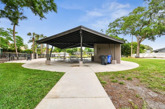 3106 LAKE ELLEN DRIVE, Tampa, FL 33618