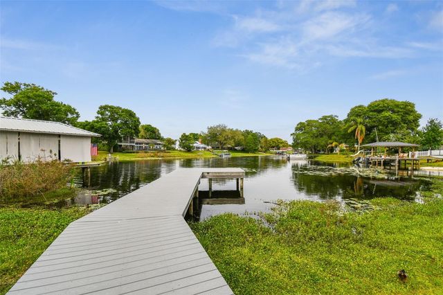 3106 LAKE ELLEN DRIVE, Tampa, FL 33618