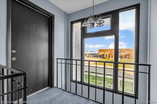 328 E Elmwood Avenue Unit 24, Clawson, MI 48017