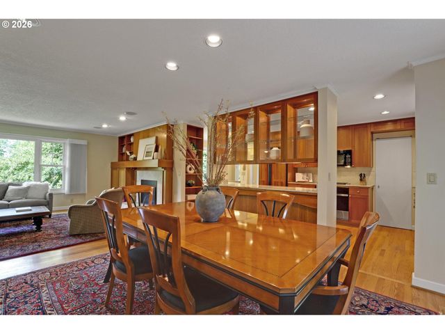 130 Nw 101ST Ave, Portland, OR 97229