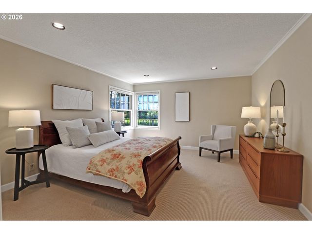 130 Nw 101ST Ave, Portland, OR 97229