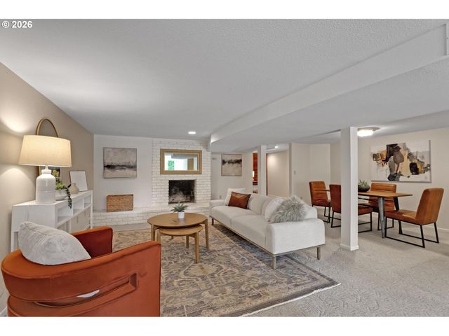130 Nw 101ST Ave, Portland, OR 97229