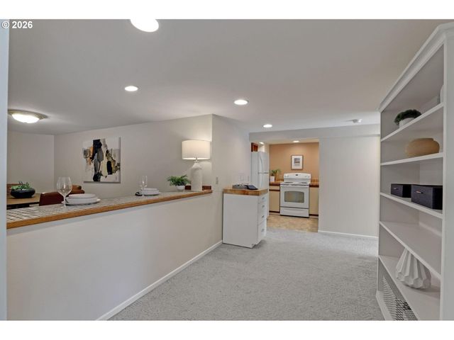 130 Nw 101ST Ave, Portland, OR 97229