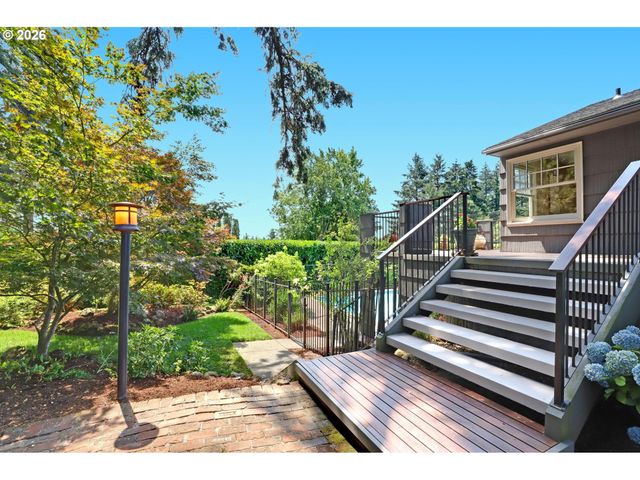 130 Nw 101ST Ave, Portland, OR 97229