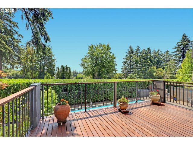 130 Nw 101ST Ave, Portland, OR 97229