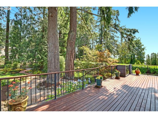 130 Nw 101ST Ave, Portland, OR 97229