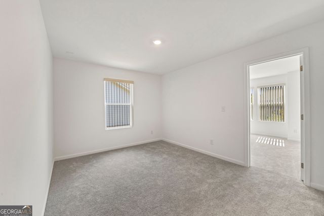 1763 Fawlocke Run, Loganville, GA 30052