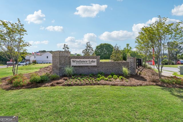 1763 Fawlocke Run, Loganville, GA 30052