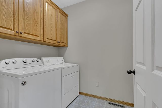 1012 Cory Lane, Saint Cloud, MN 56303