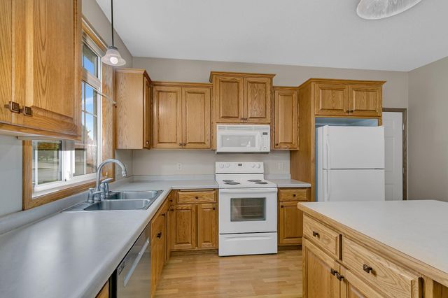 1012 Cory Lane, Saint Cloud, MN 56303