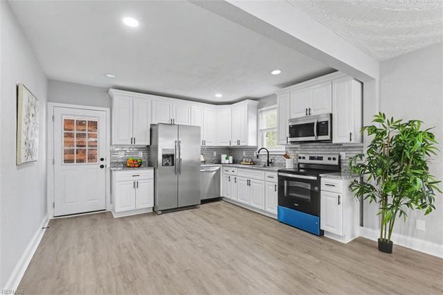 3101 Bapaume AVE, Norfolk, VA 23509