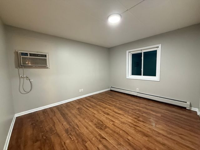 154 E Bailey Road G, Naperville, IL 60565