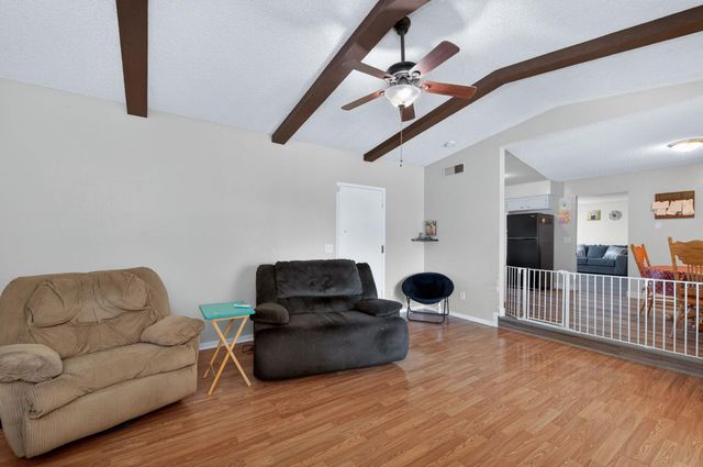 1504 Scott Avenue, Clovis, CA 93611