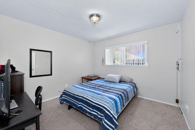 1504 Scott Avenue, Clovis, CA 93611