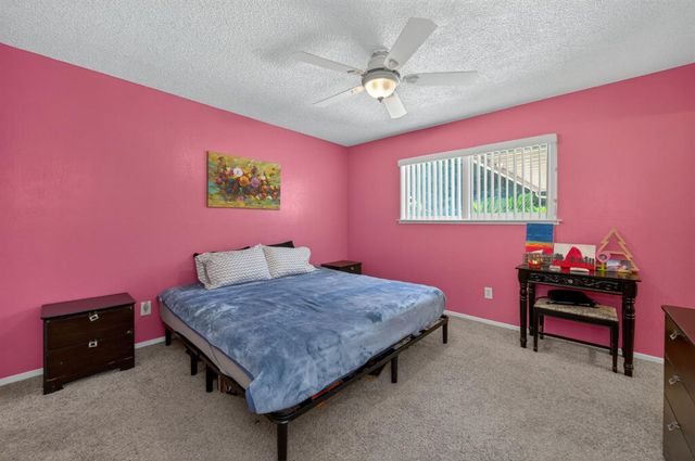 1504 Scott Avenue, Clovis, CA 93611