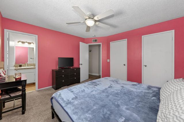 1504 Scott Avenue, Clovis, CA 93611