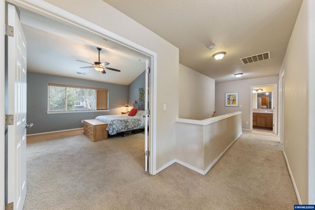 308 Holder Ln SE, Salem, OR 97306