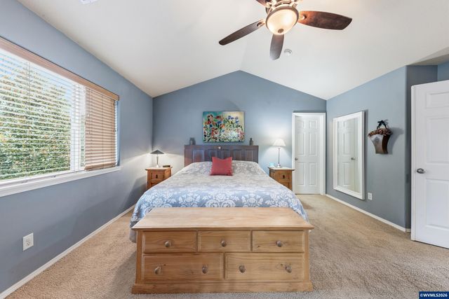 308 Holder Ln SE, Salem, OR 97306