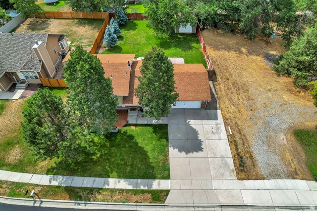 1028 E ANNABELLE LN, Sandy, UT 84094