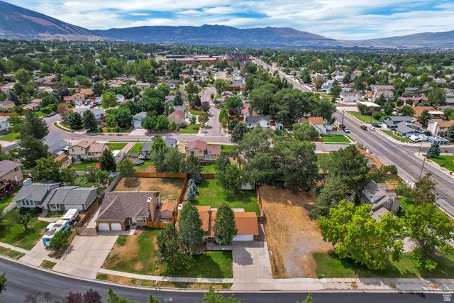1028 E ANNABELLE LN, Sandy, UT 84094
