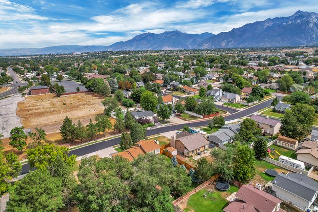 1028 E ANNABELLE LN, Sandy, UT 84094