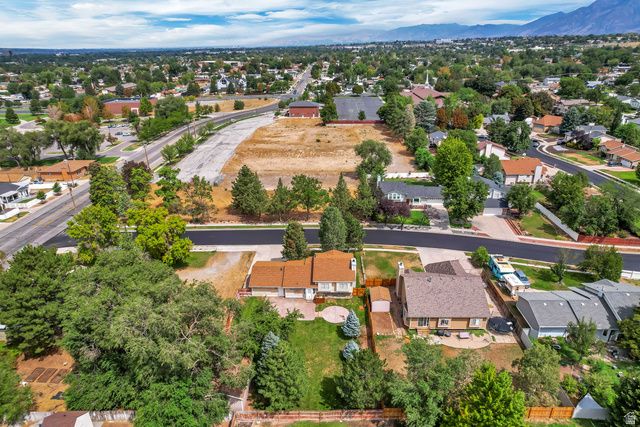 1028 E ANNABELLE LN, Sandy, UT 84094