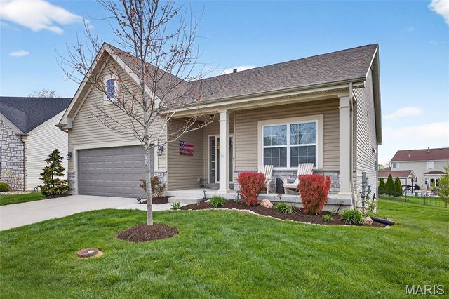 527 Columbia Downs, Lake St Louis, MO 63367