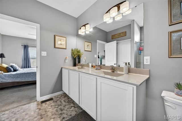 527 Columbia Downs, Lake St Louis, MO 63367