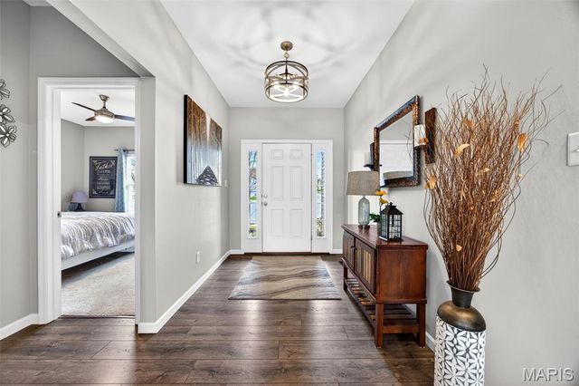 527 Columbia Downs, Lake St Louis, MO 63367