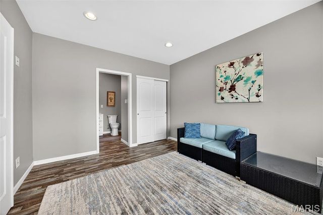 527 Columbia Downs, Lake St Louis, MO 63367