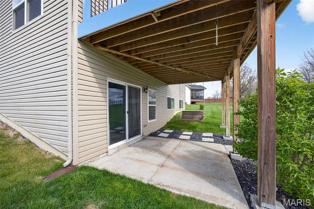 527 Columbia Downs, Lake St Louis, MO 63367