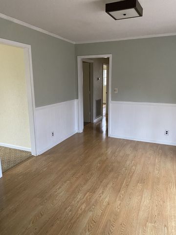 502 Bryan Rd, Clarksville, TN 37043