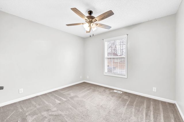 1663 Barrywood Cir, E, Clarksville, TN 37042