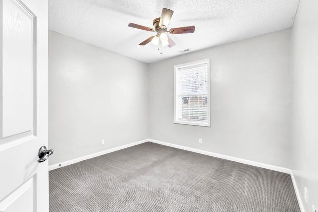 1663 Barrywood Cir, E, Clarksville, TN 37042