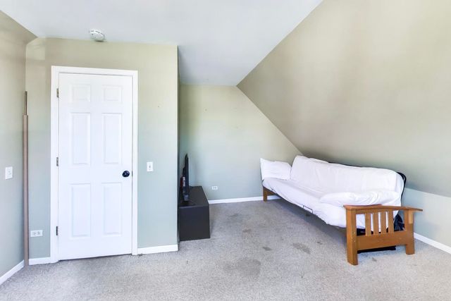 2315 N TRIPP Avenue, Chicago, IL 60639