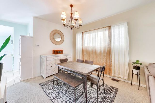 2315 N TRIPP Avenue, Chicago, IL 60639
