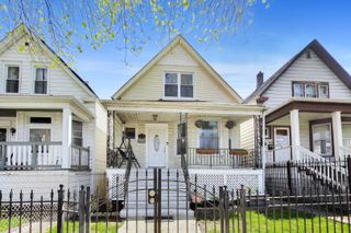 2315 N TRIPP Avenue, Chicago, IL 60639
