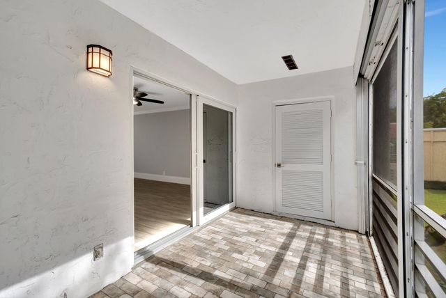 2900 Fiore Way 203, Delray Beach, FL 33445