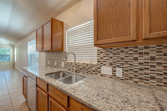 5910 Spring Sunrise Drive, Richmond, TX 77407