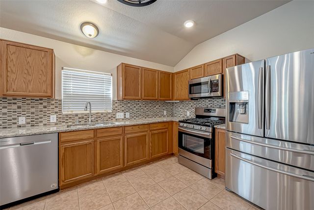 5910 Spring Sunrise Drive, Richmond, TX 77407