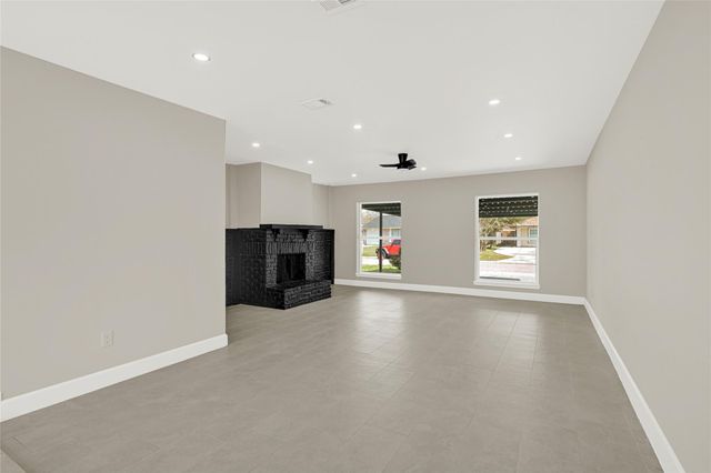 11923 Shady Meadow Street, Houston, TX 77039