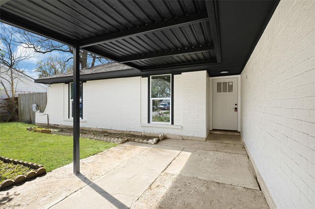 11923 Shady Meadow Street, Houston, TX 77039