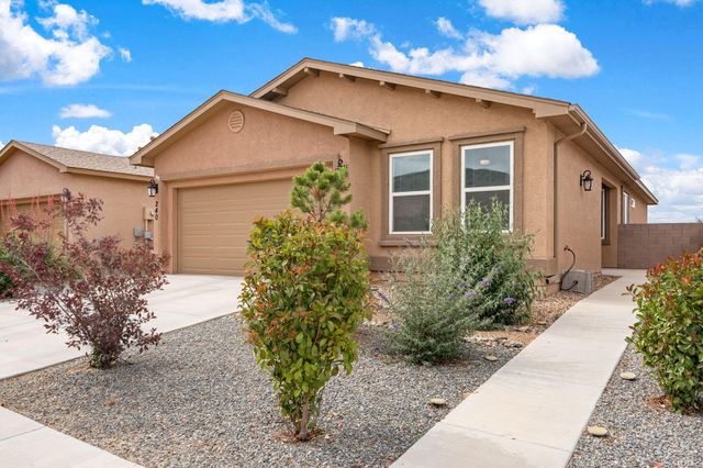 240 Rio Chama Circle SW, Los Lunas, NM 87031
